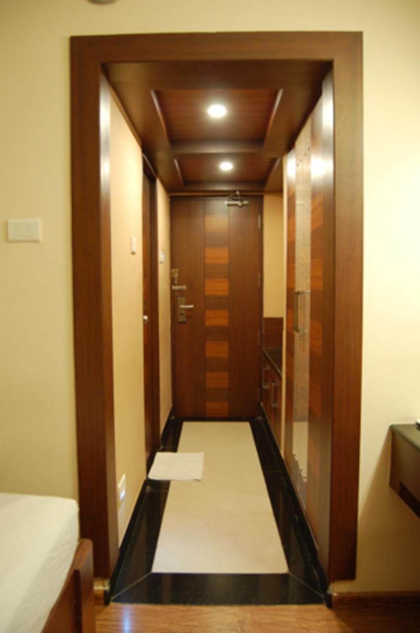 Hotel Park Plaza Мадурай Екстериор снимка